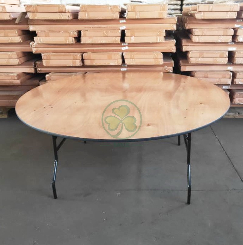 Round Folding Table  033